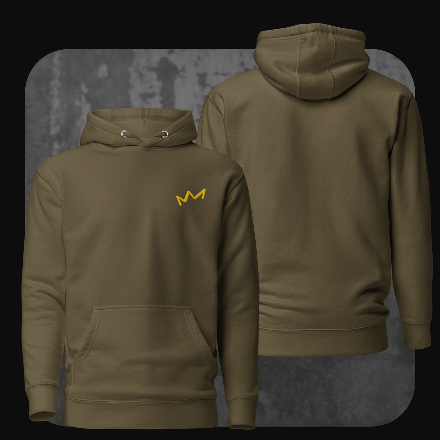 Olivgrüner Hoodie mit gelbem Kronenlogo links auf der Brust. Rückseite unbedruckt.